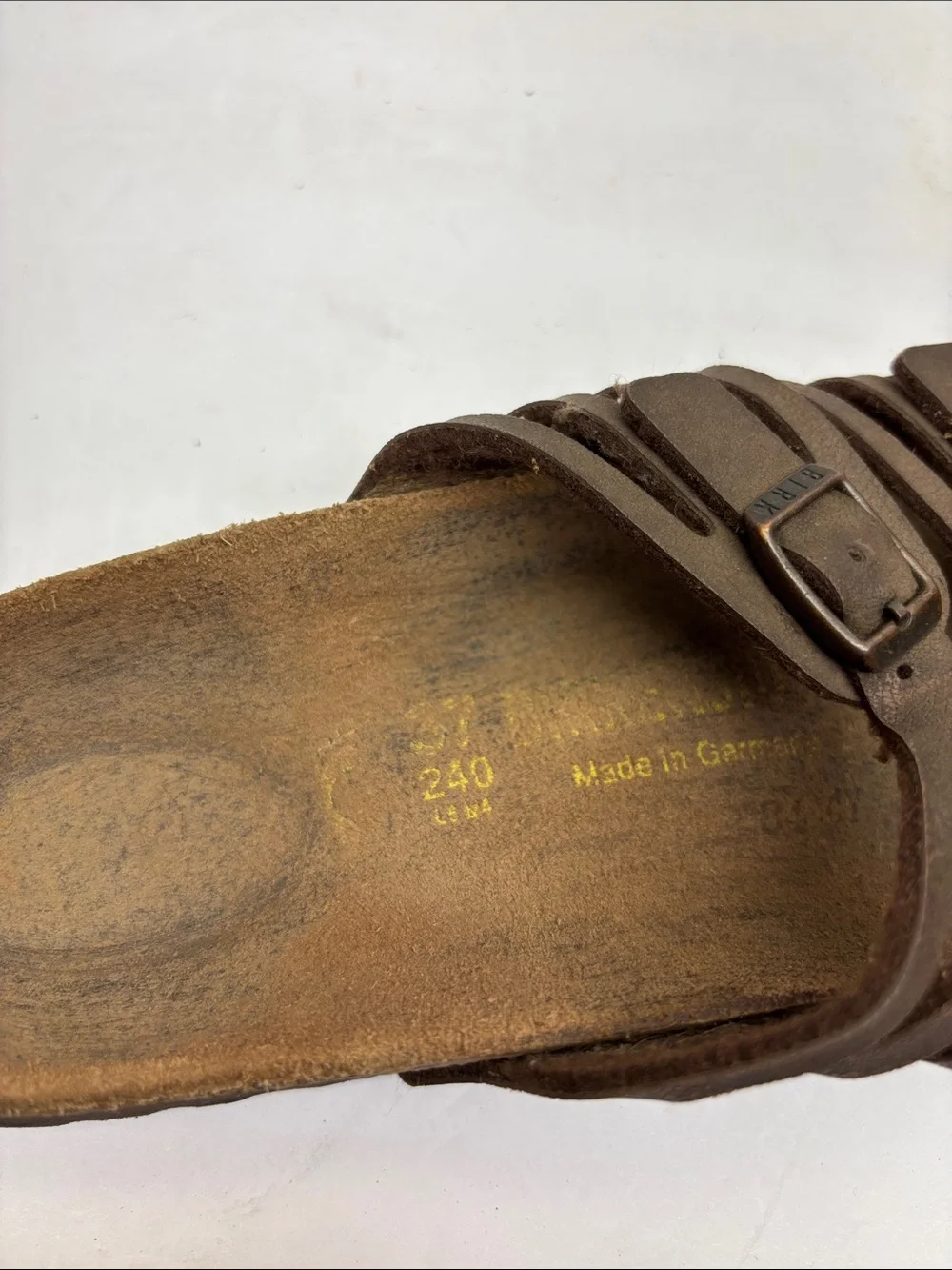 Birkenstock Women’s Brown Leather Double-Buckle Slide Sandals, SZ 6, box 23